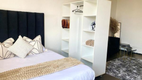 Upmarket Retreat